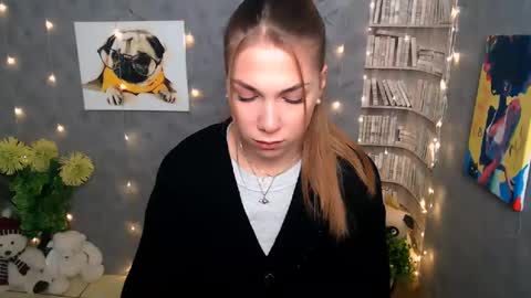 Snapshot of sport_tall_karina chatting on January 10, 8:07 am Karina online show from January 10, 8:07 am