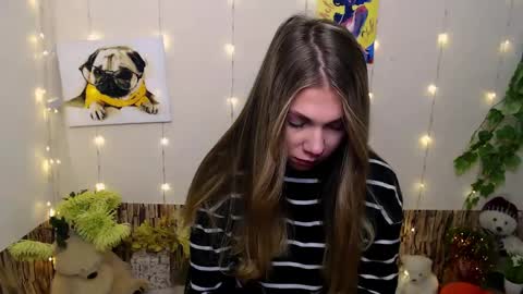 Snapshot of sport_tall_karina chatting on December 2, 7:10 am Karina online show from December 2, 7:10 am