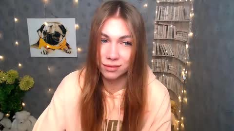 Snapshot of sport_tall_karina chatting on January 23, 7:11 am Karina online show from January 23, 7:11 am