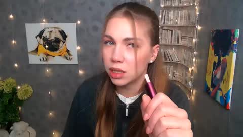 Snapshot of sport_tall_karina chatting on January 16, 8:43 am Karina online show from January 16, 8:43 am