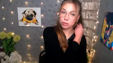 Snapshot of sport_tall_karina chatting on January 2, 9:22 am Karina online show from January 2, 9:22 am