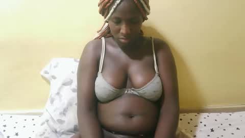 squirtypussie online show from April 16, 8:08 pm