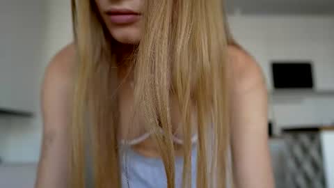 Scarlett online show from June 20, 10:30 am