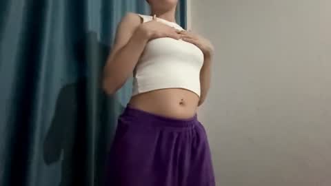 Emily online show from January 11, 6:35 pm