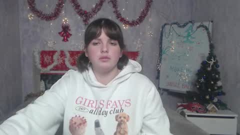 Stacey online show from December 17, 6:39 am