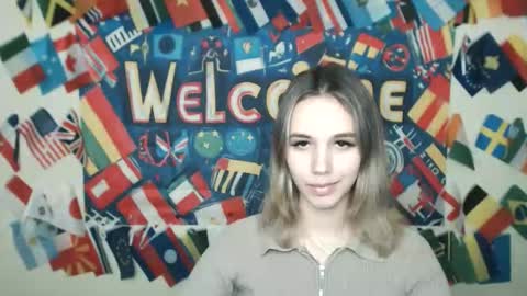 Stacy online show from September 12, 3:19 pm