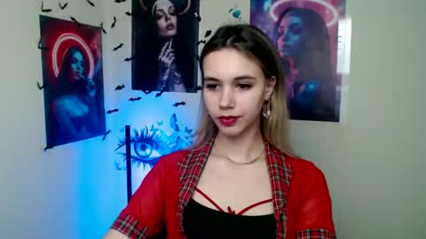 Stacy online show from October 20, 2:31 pm