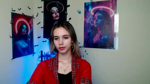 Stacy online show from October 21, 2:32 pm