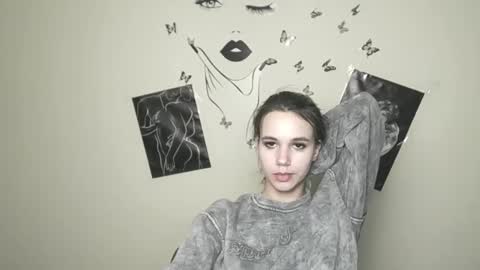 Stacy online show from January 14, 5:45 pm