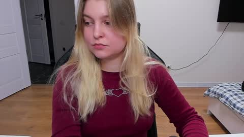 Stacy  online show from December 2, 7:14 pm