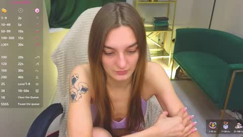 Sexy lips online show from February 22, 10:40 am