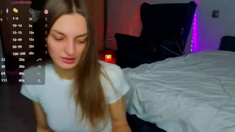 Sexy lips online show from July 6, 1:44 am