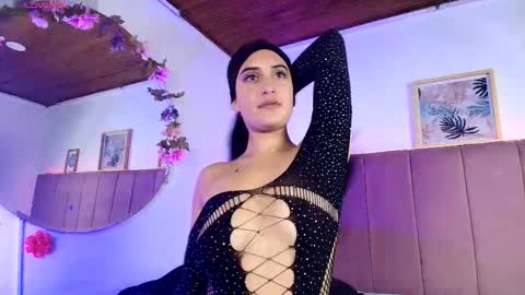 Stacy online show from January 9, 6:01 pm