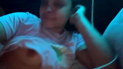 stacysquirtle online show from February 5, 3:04 pm