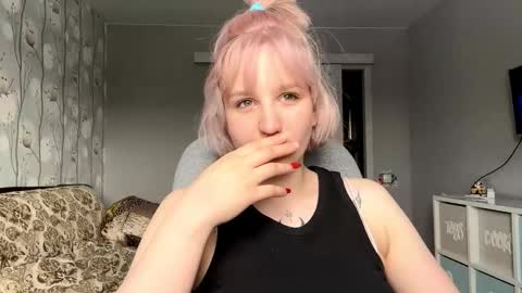 Emma online show from February 8, 7:12 am