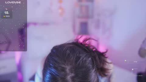 Yoko online show from October 24, 2:02 pm