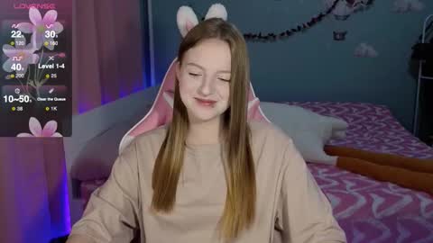 Snapshot of stefaniyaaa chatting on October 4, 7:07 pm stefa online show from October 4, 7:07 pm