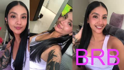 Im MiaIts my first day here  online show from April 4, 9:02 pm