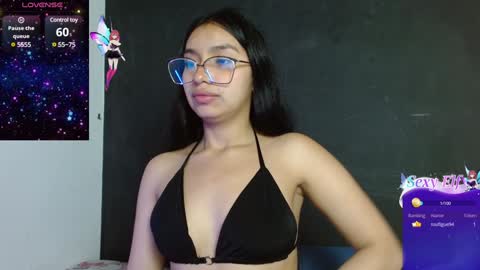 Stefanny lopez online show from December 5, 11:49 am