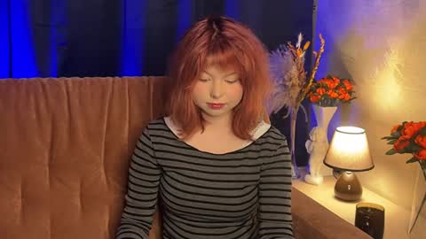 Stella online show from November 22, 3:48 pm