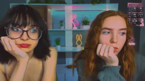 stella_flower online show from April 10, 5:13 am