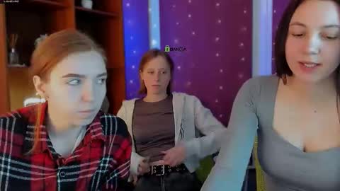 stella_flower online show from February 7, 7:34 am