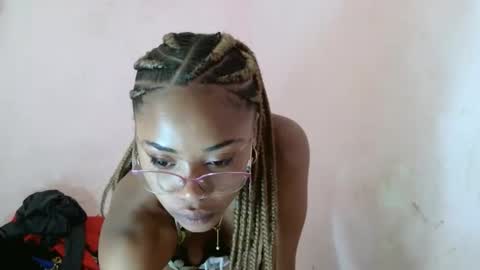 stellah2555 online show from March 10, 8:46 pm