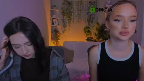 stellasun_ online show from July 6, 11:48 am