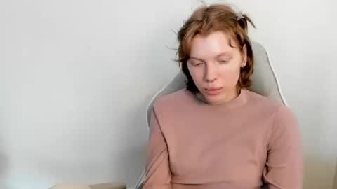 S T E L L A online show from March 13, 10:16 am