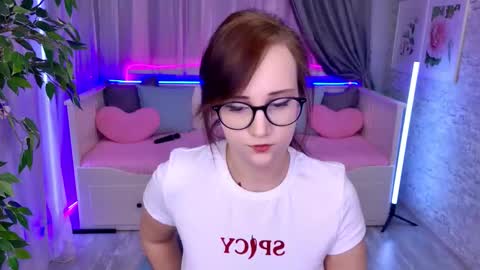 Stella online show from October 10, 4:34 pm