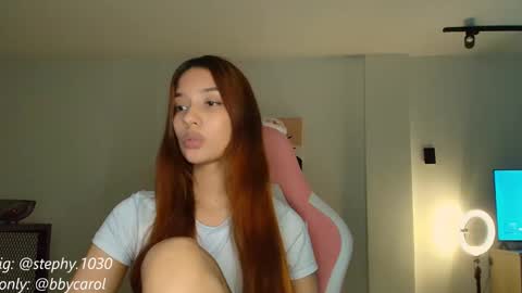 Snapshot of steph_y1030 chatting on February 4, 3:44 am stephany online show from February 4, 3:44 am