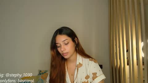 Snapshot of steph_y1030 chatting on September 10, 5:18 am stephany online show from September 10, 5:18 am