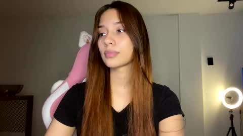 Snapshot of steph_y1030 chatting on January 28, 3:25 am stephany online show from January 28, 3:25 am