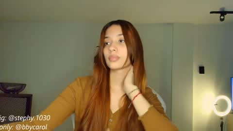 Snapshot of steph_y1030 chatting on February 5, 3:02 am stephany online show from February 5, 3:02 am