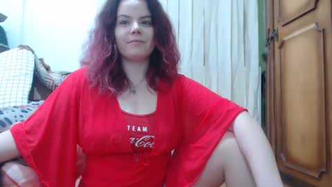 Stephanie   online show from February 1, 6:40 pm