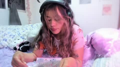 Stephanie  online show from April 3, 1:58 am