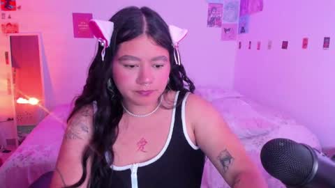 Snapshot of stephanifox chatting on January 11, 5:10 am Stephanie online show from January 11, 5:10 am