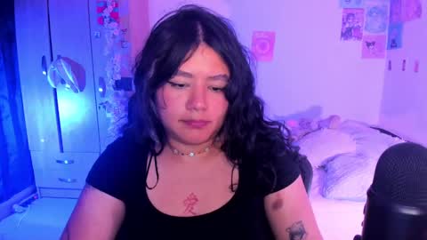 Snapshot of stephanifox chatting on February 20, 1:36 am Stephanie online show from February 20, 1:36 am