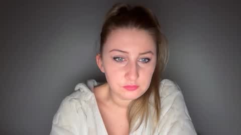 Stephany online show from January 19, 4:41 am