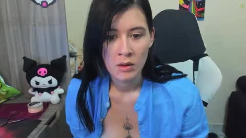 Snapshot of stephany_uwu chatting on October 5, 1:54 am Stephany independient model online show from October 5, 1:54 am