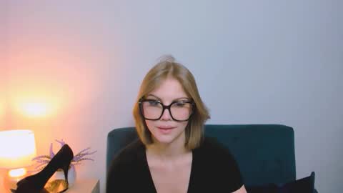 Stormi online show from March 31, 11:21 am