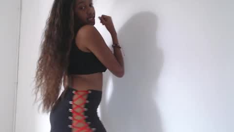 Sweety Stormi  online show from April 22, 8:39 pm