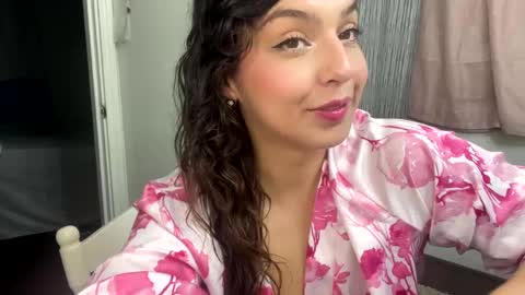Snapshot of straightoutthetrailer chatting on September 23, 3:37 am lucille beatrice luficer call me lucy online show from September 23, 3:37 am