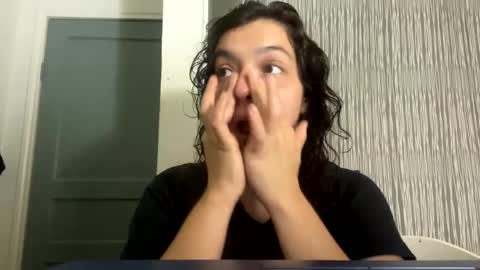 Snapshot of straightoutthetrailer chatting on October 10, 2:38 am lucille beatrice luficer call me lucy online show from October 10, 2:38 am
