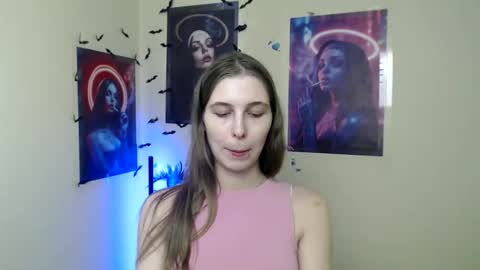 Amalia online show from February 12, 1:13 pm