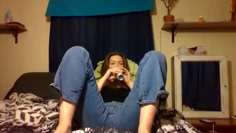 Snapshot of sub4you69brat chatting on January 29, 2:40 am sub4you69brat online show from January 29, 2:40 am