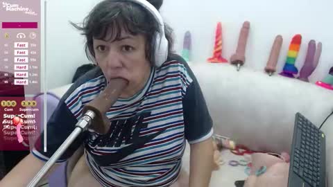 Sucky  online show from March 1, 1:00 pm