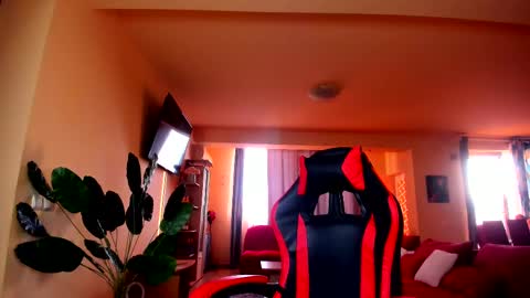 May online show from February 24, 5:30 am