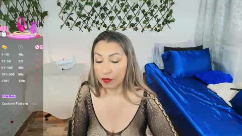 Snapshot of sugar_mom3 chatting on September 30, 1:00 am nancy online show from September 30, 1:00 am