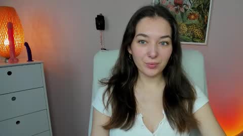 Snapshot of sugar_xmegan chatting on September 24, 7:29 am Megan online show from September 24, 7:29 am